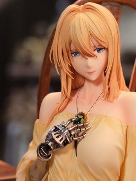 Echo Studio Violet Evergarden in Nightgown Hot Sexy 1/6 Statue